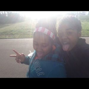 Meet your Posher, Kk